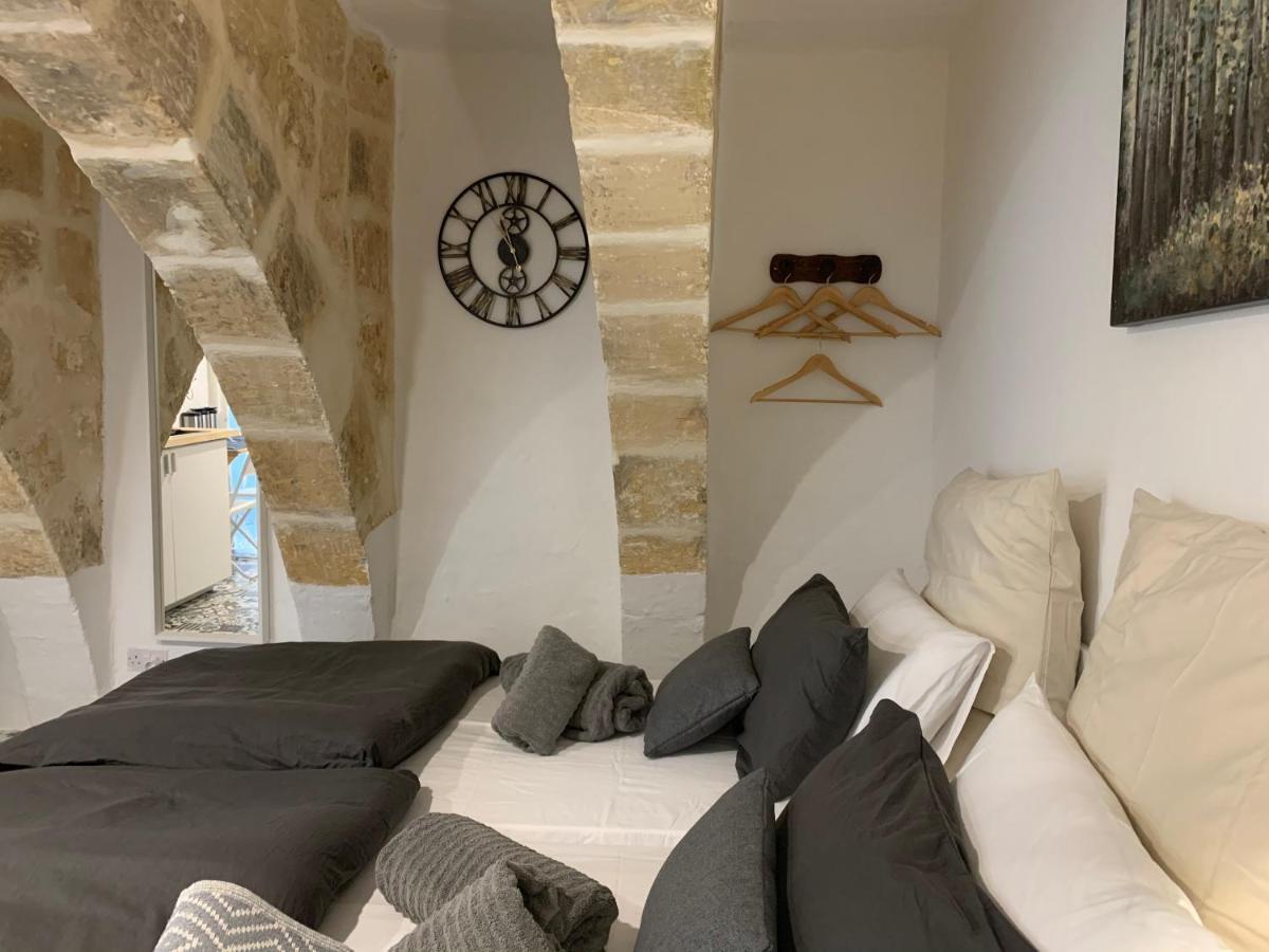 Studio Apartment In Valletta Exterior foto