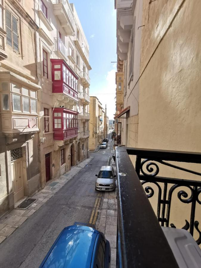 Studio Apartment In Valletta Exterior foto